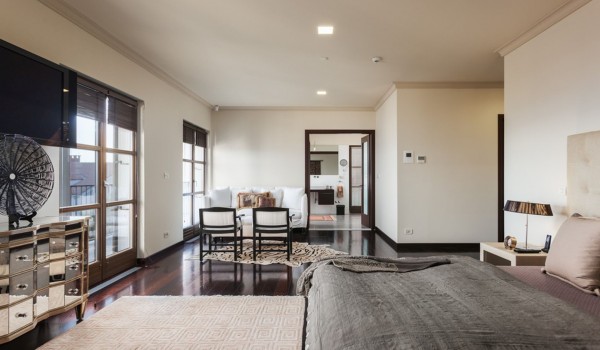 Luxury Villa Split with pool and gym - bedroom with en TV