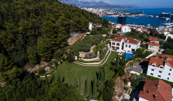 Luxury Villa Split with pool and gym - aerial view