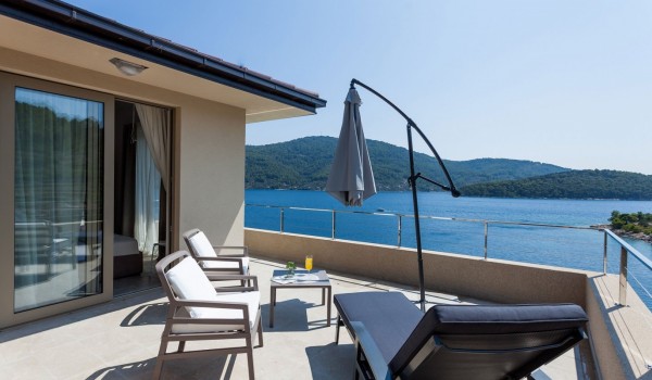 Korcula Luxury Villa with Private Pool, Concierge Service and Sea View