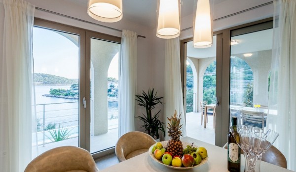 Rent a Korcula Luxury Villa with Private Pool, Private Parking and Wi-Fi