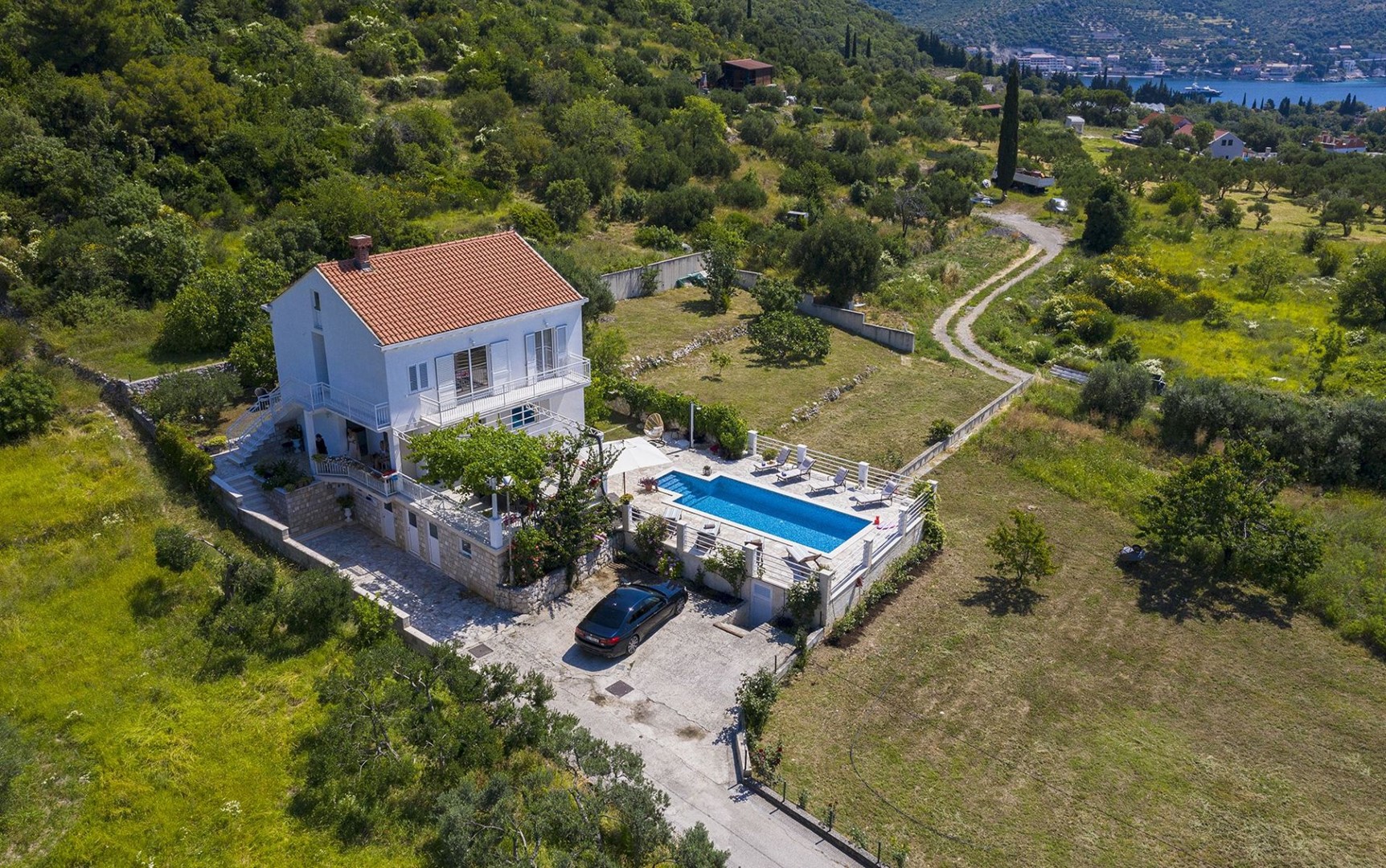 Dubrovnik Luxury Villa with Private Pool, Private Parking, and Pets are Allowed