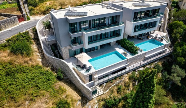 DUBROVNIK LUXURY VILLA with sauna, gym, and private pool