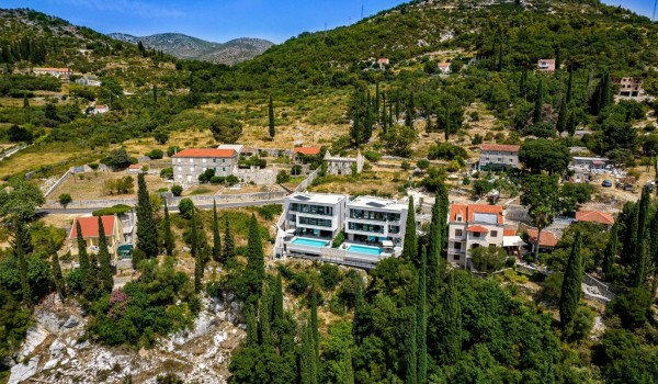 DUBROVNIK LUXURY VILLA with sauna, gym, and private pool