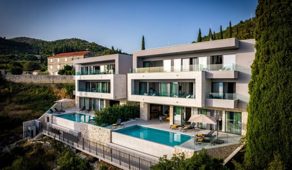 Dubrovnik Luxury Villa with private parking, sauna, and Wi-Fi
