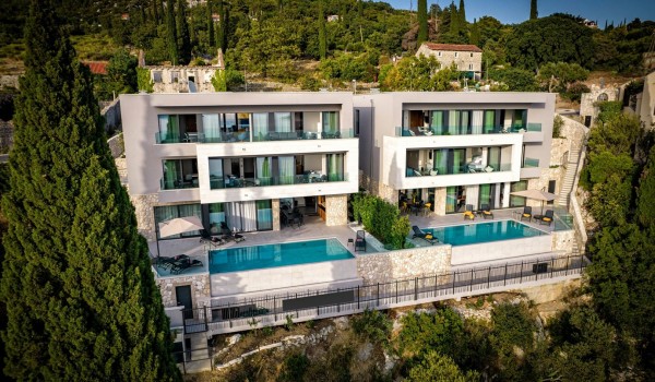 Dubrovnik Luxury Villa with private parking, sauna, and Wi-Fi