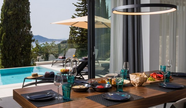 DUBROVNIK LUXURY VILLA with sauna, gym, and private pool