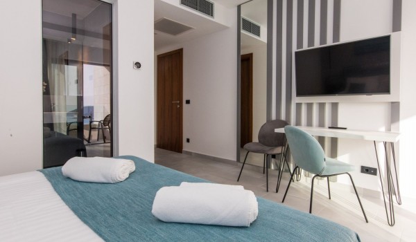 Rent Dubrovnik Luxury Villa with a gym, sauna, and sea view