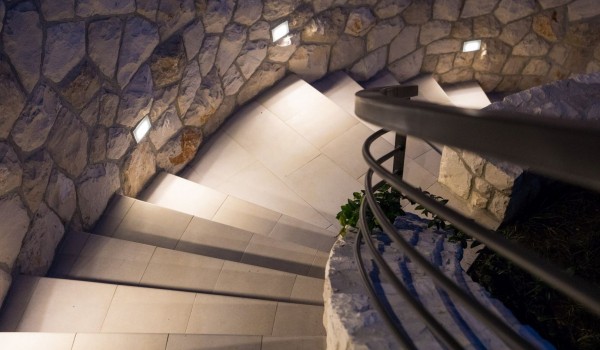 Dubrovnik Luxury Villa with private parking, sauna, and Wi-Fi