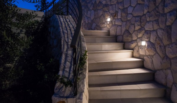 Dubrovnik Luxury Villa with private parking, sauna, and Wi-Fi