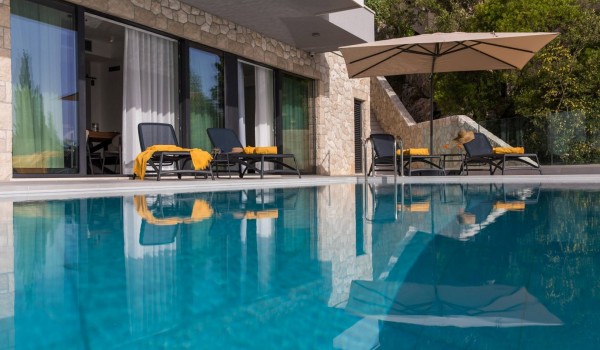 DUBROVNIK LUXURY VILLA with a sea view, gym, and private pool