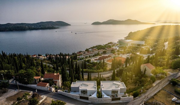 Rent Dubrovnik Luxury Villa with a gym, Wi-Fi, and sea view