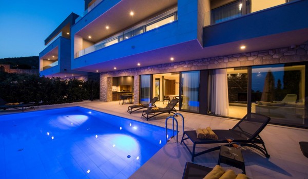 DUBROVNIK LUXURY VILLA with a sea view, gym, and private pool