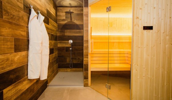 Private sauna with shower in the luxury villa Krk Baska II in Baška on the island of Krk