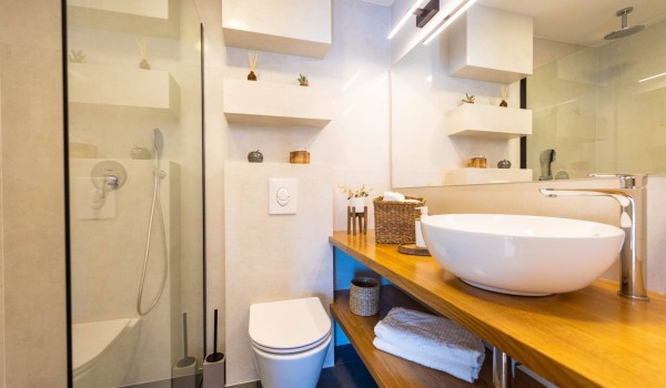 Modern bathroom with sanitary elements in Dubrovnik luxury villa Crystal Palace for vacation with family and friends.