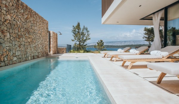 Luxusvilla Lindeza Stari Grad mit Pool