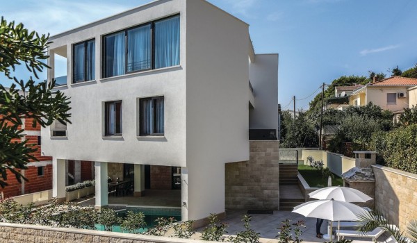 Croatia luxury family villa Trogir 3 with private pool and sauna on Ciovo