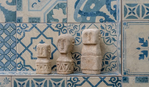 Bathroom stone details in one of the bathrooms of the luxury villa Bliss on the island of Brač