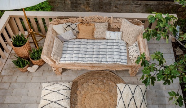 A view of the modernly decorated room on the outdoor terrace of the luxury villa Bliss