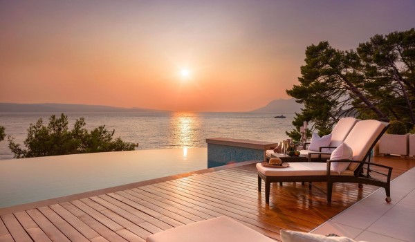 Luxury villa Brela Pride with private heated pool and private parking in Brela-Makarska Riviera, Croatia