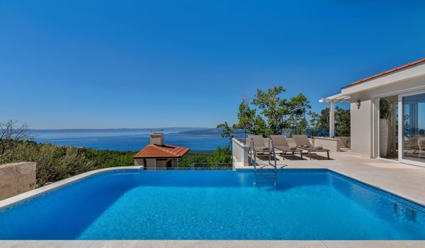 Luxusvilla Larimar Baska Voda mit beheiztem Außenpool