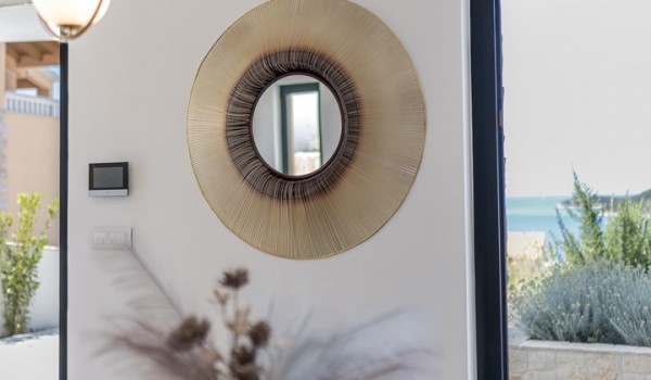 Decorations in the dining area of Croatia luxury pool villa for vacation and rent with friends