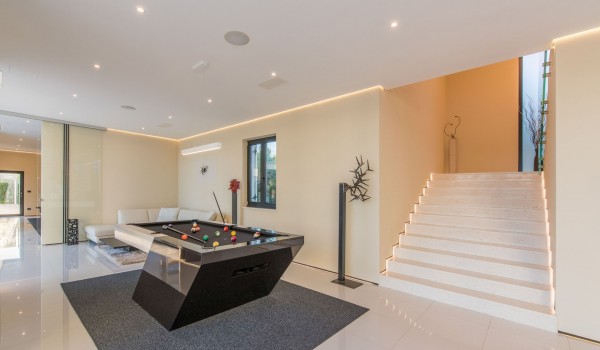 Pool table in the Croatia luxury family villa with private pool and jacuzzi in Istria