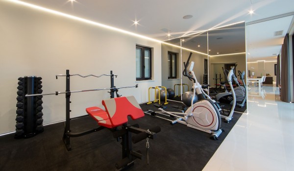 Private gym in a Croatia luxury vacation villa Eden Land with private pool and sauna in Istria