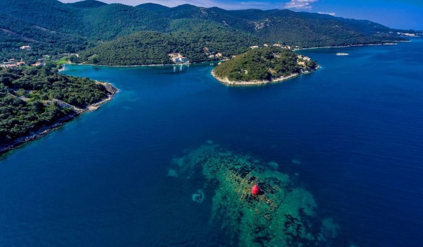 View of the bay and nature surrounding the luxury villa Korcula Prestige on the island of Korčula