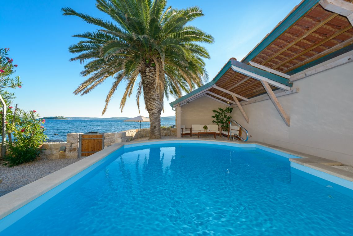 OREBIC LUXURY VILLAS - Luxury Villa Mare with the pool by the sea in Orebic