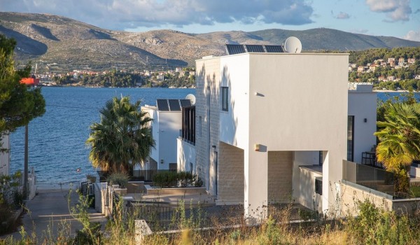 Croatia luxury seafront villa Trogir 2 with private pool, sauna and gym on Ciovo for vacation with friends or family