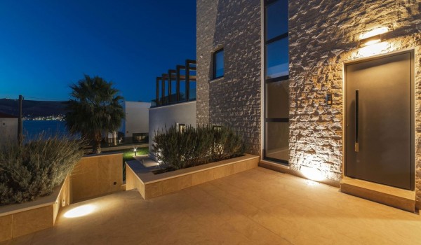 Croatia luxury seafront villa Trogir 2 with private pool, sauna and gym on Ciovo for vacation with friends or family