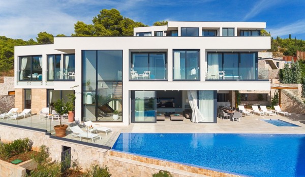 Luxusvilla Hvar Fantasy mit privatem beheiztem Pool