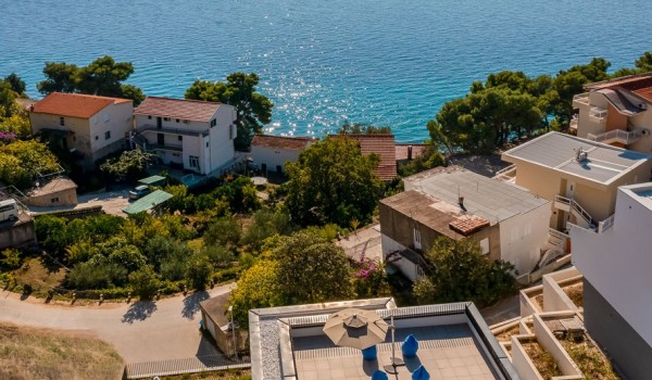 Daily picture of Makarska pet-friendly luxury villa Azul with private pool.