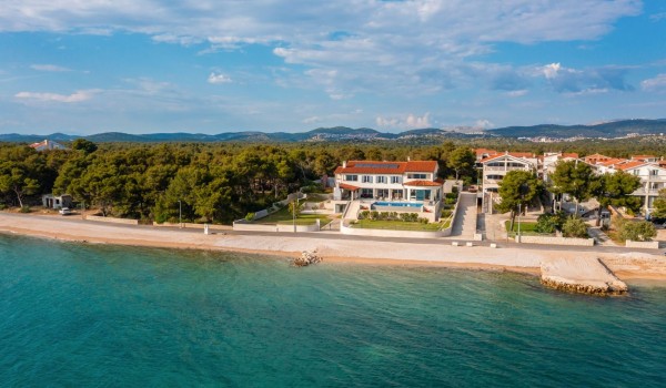 Luxury villa Sea Whisper Sibenik with pool on the beach
