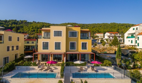 Luxury villa Ciovo Joy 2 with heated pool at the beach