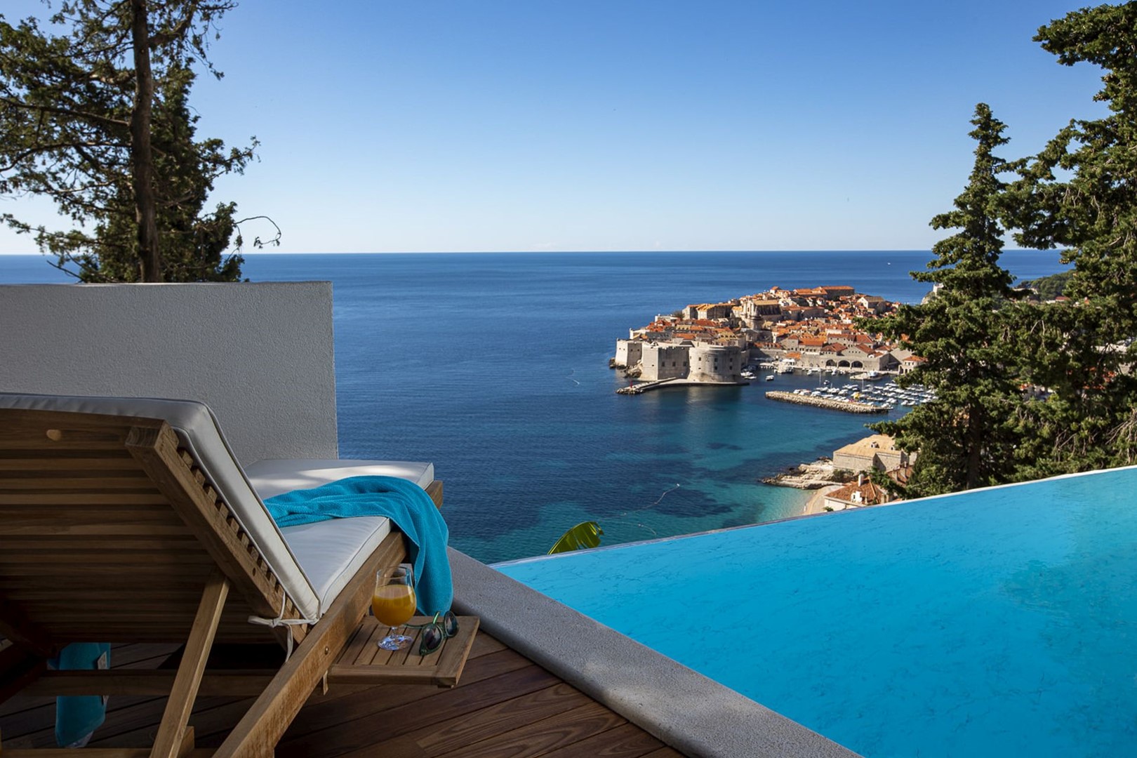 Panoramic view of the sea and the walls of Dubrovnik from the pool of the luxury villa for rent and vacation Dubrovnik Elation in Dubrovnik