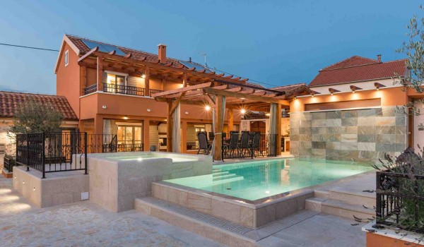 Luxury villa Finessa Skradin 1 with heated pool