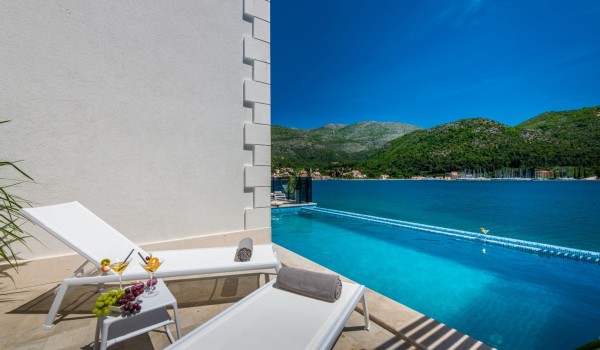 Croatia sea view villa with private pool and lounge area for vacation and rent with friends in Dubrovnik