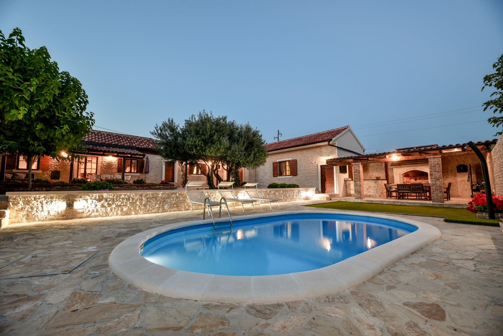 Luxuriöse Villa Foxy Residence mit privatem Pool, Whirlpool und Sauna