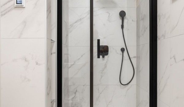 Elegant bathroom with sink, toilet and walk-in shower villas for rent and peaceful vacation by the sea and the beach Summer Dream Privacy Novalja with concierge service on request