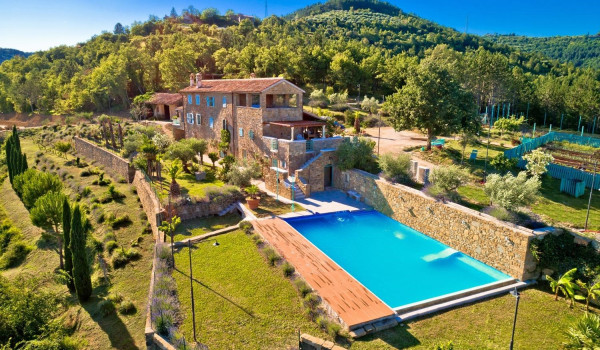 Luxusvilla Stone Paradise Motovun mit privatem Pool, Whirlpool, Sauna