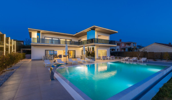 Luxusvilla Nimai Star mit Pool in Istrien