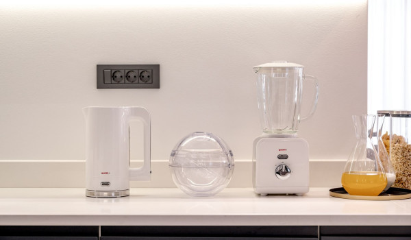 Kettle and blender in the kitchen on the ground floor of the newly built villa Velvet Bourbon Split
