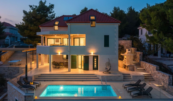 Luksuzna vila Leisure Seaside Brac s privatnim bazenom