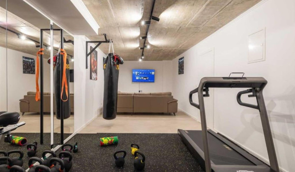 A fully equipped gym in a Croatian luxury villa for rent and vacation