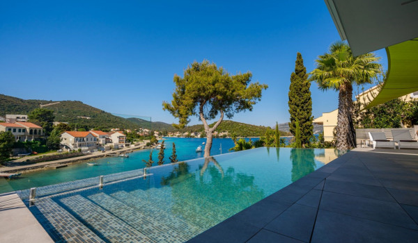 Luxury villa Aman Korcula with pool at the sea