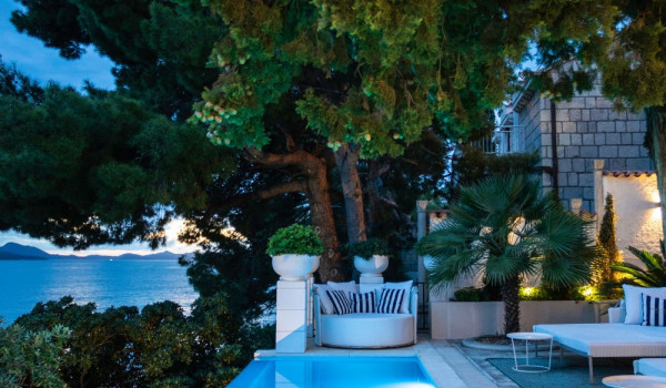 Infinity pool on the terrace of the modern family villa in Dubrovnik