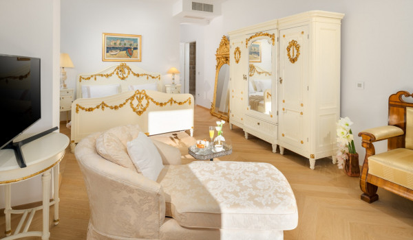 Bedroom of Croatia luxury pool villa with king-size bed and SMART TV for vacation with family