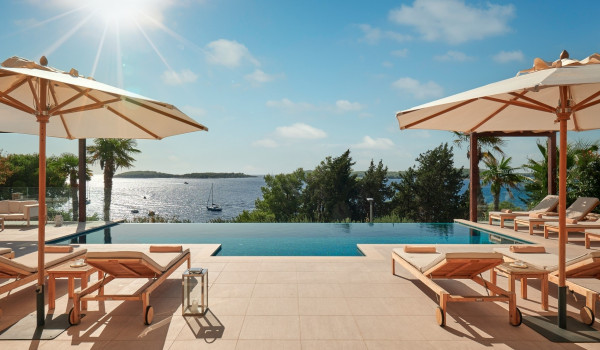 Luxusvilla Hvar Deluxe Palace 1 mit Pool und Sauna