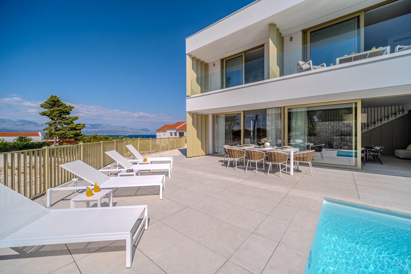 Luxury Villa Sutivan Lemon M with heated pool on the island of Brac